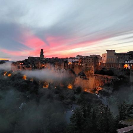 Zaccheo 9 Apartman Pitigliano Kültér fotó