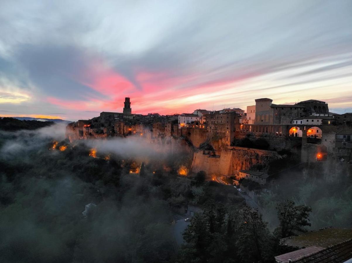 Zaccheo 9 Apartman Pitigliano Kültér fotó